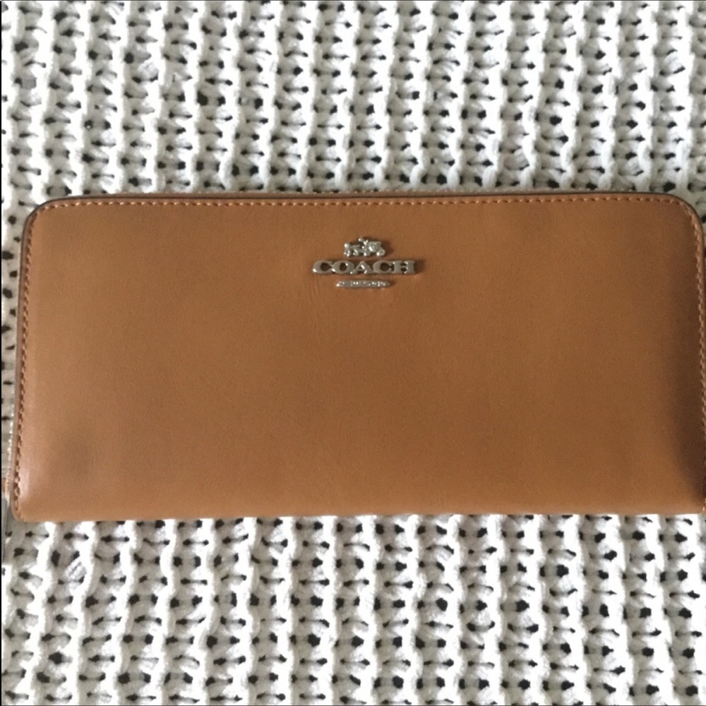 COACH wallet! Brand new!!!
